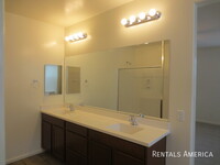 10532 East Sebring Avenue, Unit BB23 in Mesa, AZ - Foto de edificio - Building Photo