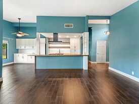 43122 Silk Tree Ln in Palm Desert, CA - Building Photo