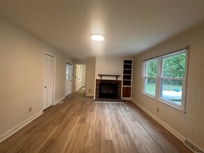 5256 Irish Rd in Chatham, VA - Building Photo - Building Photo