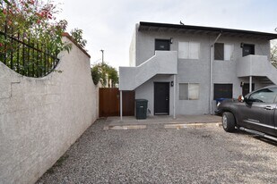 156 E 21st St in Tucson, AZ - Building Photo