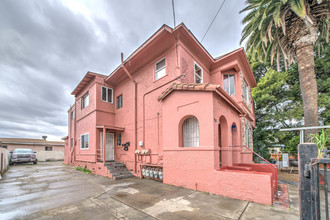 1932-1934 Seminary Ave in Oakland, CA - Building Photo - Building Photo