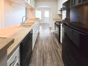 6747 Saganaw Dr in Rex, GA - Building Photo - Building Photo