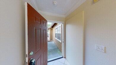 2224 Fan Palm Dr in Davenport, FL - Building Photo - Building Photo