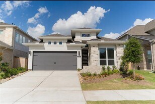 11122 Pale Tipped Wy in Cypress, TX - Building Photo