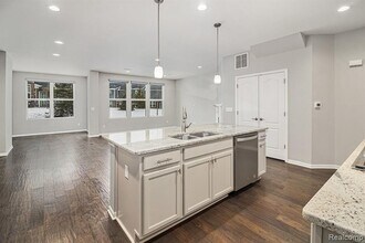 43642 Chancellor Ln in Novi, MI - Building Photo - Building Photo