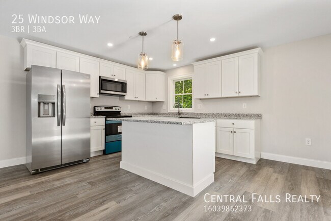 25 Windsor Wy in Barrington, NH - Building Photo - Building Photo