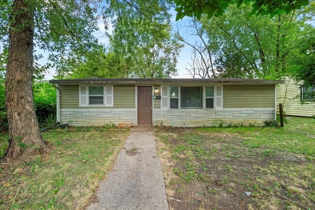 property at 2967 Wallace Ave