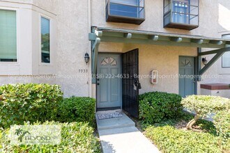 9933 Paseo Montril in San Diego, CA - Building Photo - Building Photo