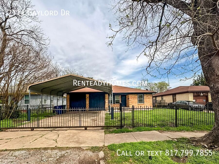 2114 Gaylord Dr in Dallas, TX - Building Photo