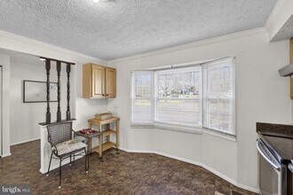 8123 Steeple Chase Ct in Springfield, VA - Building Photo - Building Photo