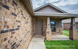 14211 Vernon Ave in Lubbock, TX - Building Photo
