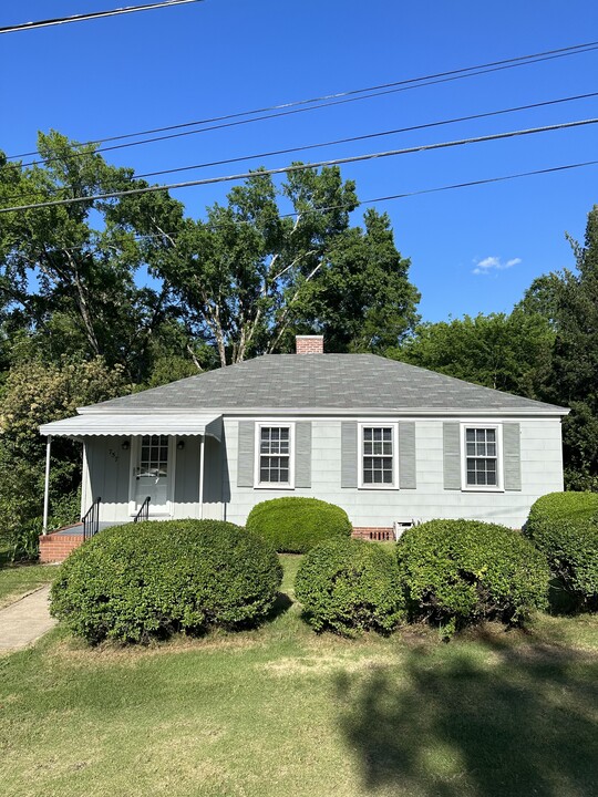 757 Matheson Rd in Milledgeville, GA - Building Photo