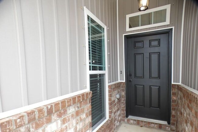 4414 Thistle Pine Ct in Milton, FL - Building Photo - Building Photo
