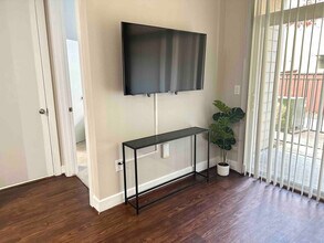 12848 Queensbury Ln in Houston, TX - Building Photo - Building Photo