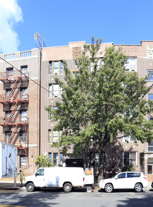 2635 Sedgwick Ave in Bronx, NY - Building Photo - Building Photo