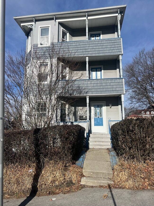 6 Caroline St, Unit Caroline #3