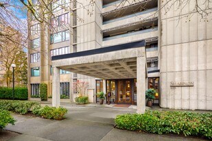 601 Belmont Ave E in Seattle, WA - Building Photo