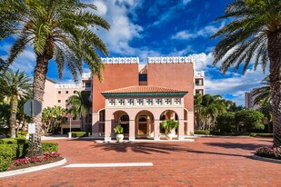 120 SE 5th Ave in Boca Raton, FL - Building Photo