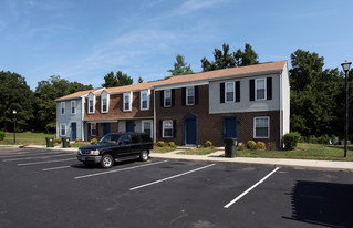 Carroll Laplata Village Apartments