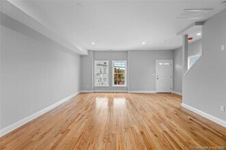 232 Columbus Ave in New Haven, CT - Building Photo - Building Photo