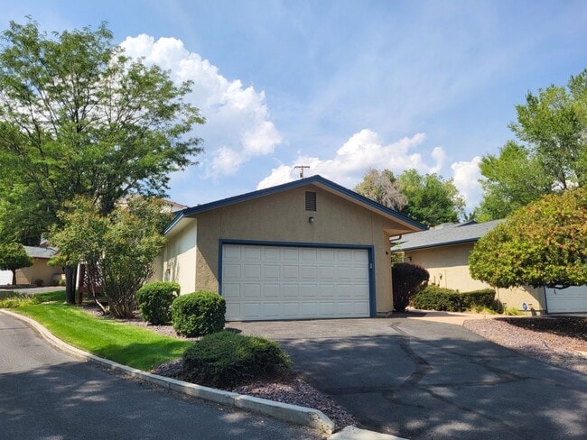 property at 1010 Thompson St