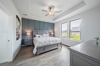 25575 Blossom Ct in Montgomery, TX - Building Photo - Building Photo