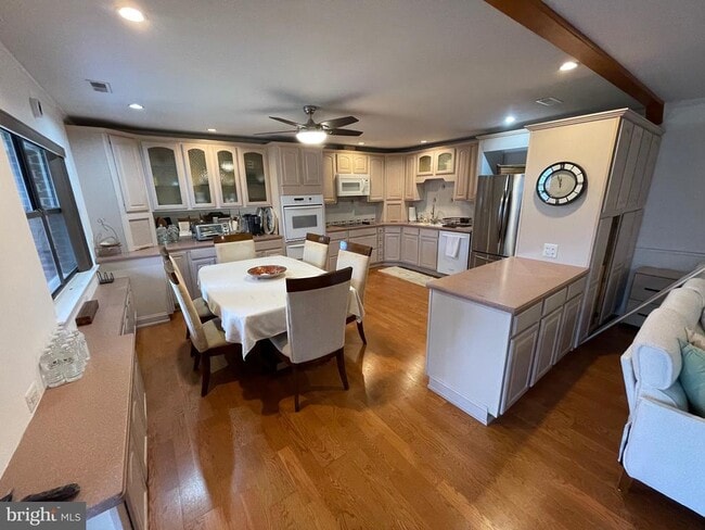 4026 Society Dr in Claymont, DE - Building Photo - Building Photo