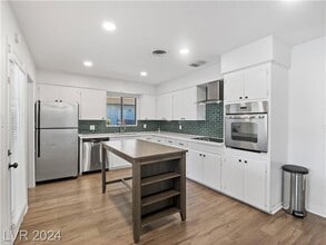 1312 Bonita Ave in Las Vegas, NV - Building Photo - Building Photo