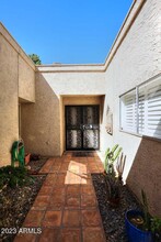 8188 E Del Cuarzo Dr in Scottsdale, AZ - Building Photo - Building Photo