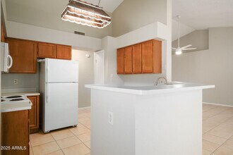 8158 N 104th Ave in Peoria, AZ - Building Photo - Building Photo