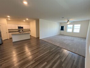 215 Light Timber Rd in Maxwell, TX - Building Photo - Building Photo