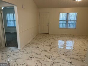 507 Lakeshore Dr in Stockbridge, GA - Building Photo - Building Photo