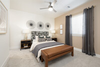 Solace at Cimarron Hills Apartments in Colorado Springs, CO - Foto de edificio - Interior Photo