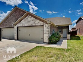 781 Rolling Terrace Cir in Granbury, TX - Building Photo