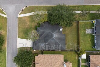 620 Reflection Cove Rd in Jacksonville, FL - Building Photo - Building Photo