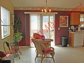 2215 Lisa Dr in Colorado Springs, CO - Building Photo - Building Photo