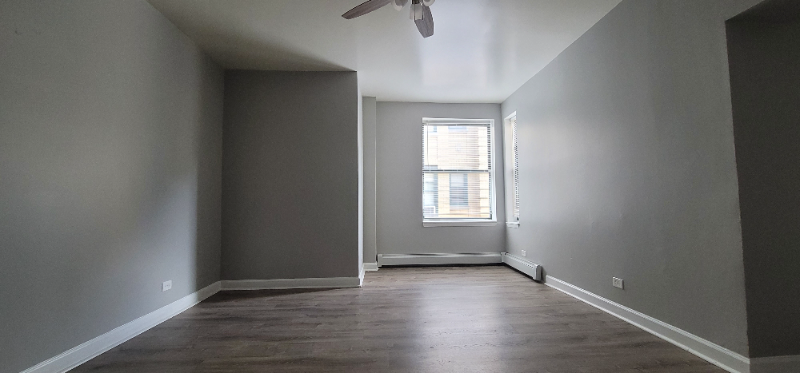 5651 W Washington Blvd in Chicago, IL - Building Photo