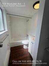 918 Highland Ave in Fort Wright, KY - Building Photo - Building Photo