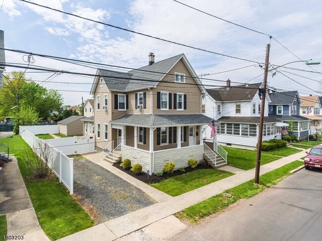 property at 21 Codington St