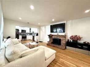 9037 Rathburn Ave in Los Angeles, CA - Building Photo - Building Photo