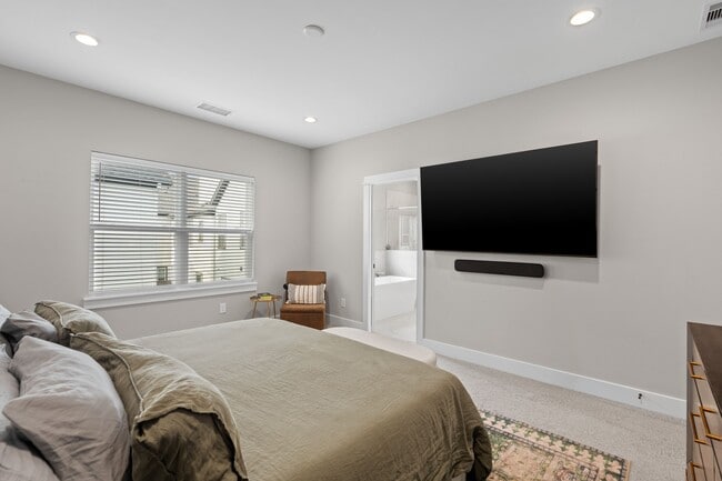 property at 5903 Wheatley Holw Ln