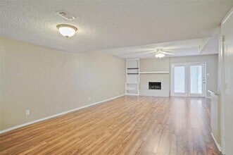 3833 Coates Cir in Benbrook, TX - Building Photo - Building Photo