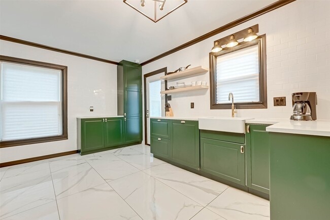 property at 3222 Oakdale St