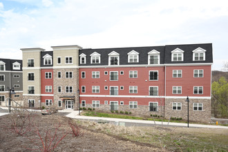 Ellison Heights Apartment Homes in Rochester, NY - Foto de edificio - Building Photo