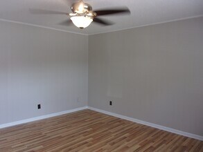 1823 India Hook Rd in Rock Hill, SC - Building Photo - Building Photo