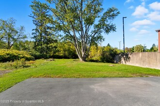 123 N State St in Clarks Summit, PA - Building Photo - Building Photo