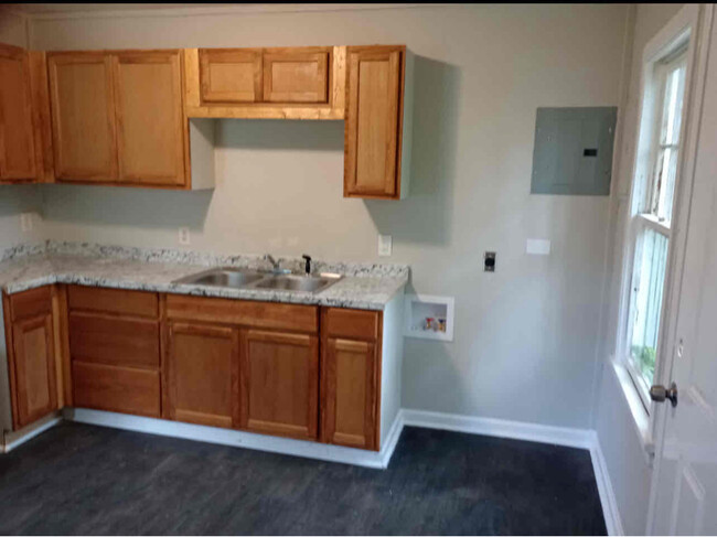 6 Ct C in Herrin, IL - Building Photo - Building Photo