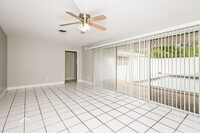 4804 Corkwood Ln in Orlando, FL - Building Photo - Building Photo