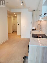 252 Church St in Toronto, ON - Building Photo - Building Photo