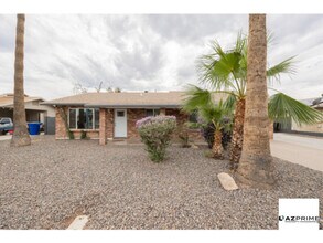 745 E Harrison St in Chandler, AZ - Foto de edificio - Building Photo